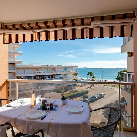 Le Capitole-3 By Interhome