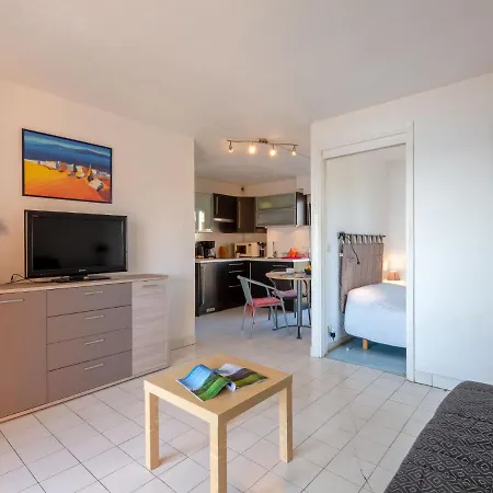 Daire Le Capitole-3 By Interhome *