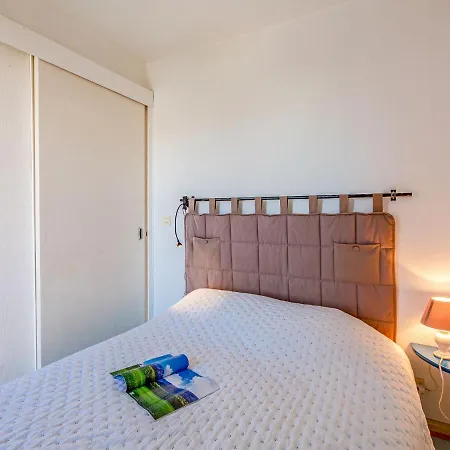 Le Capitole-3 By Interhome Fréjus