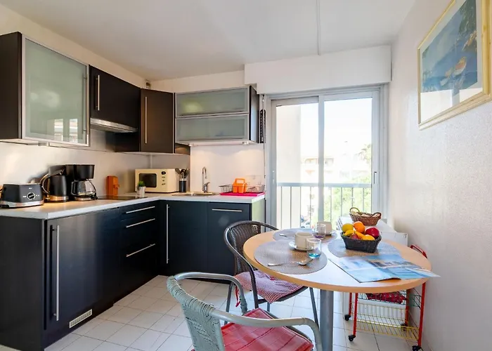 Le Capitole-3 By Interhome Fréjus