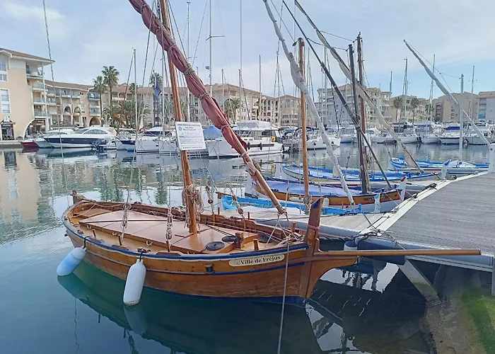 شقة Le Capitole-3 By Interhome Fréjus